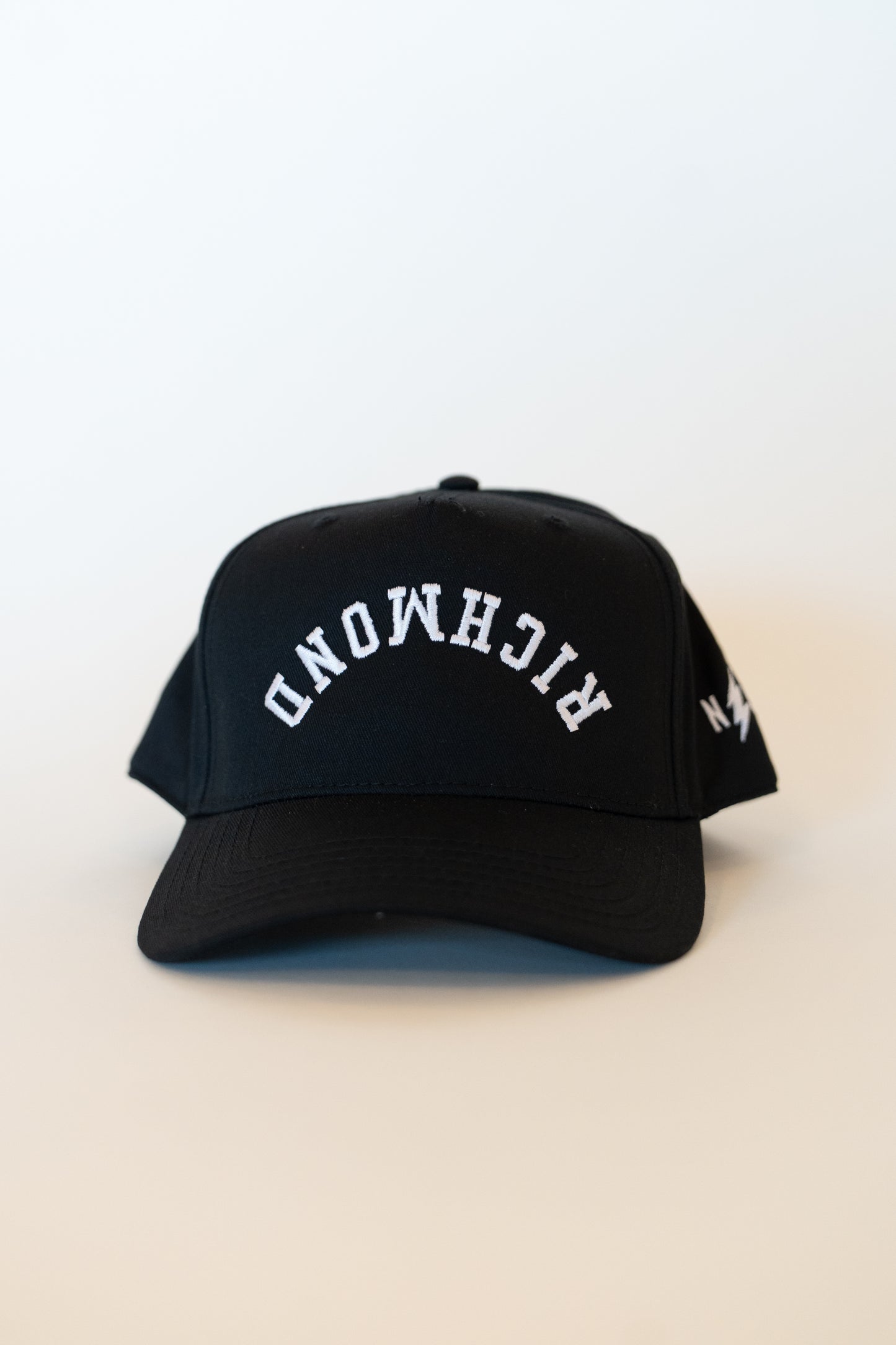 The Richmonder - Black